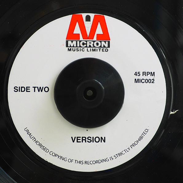 Wayne Jarrett - Satta Dread  /  Version (7")