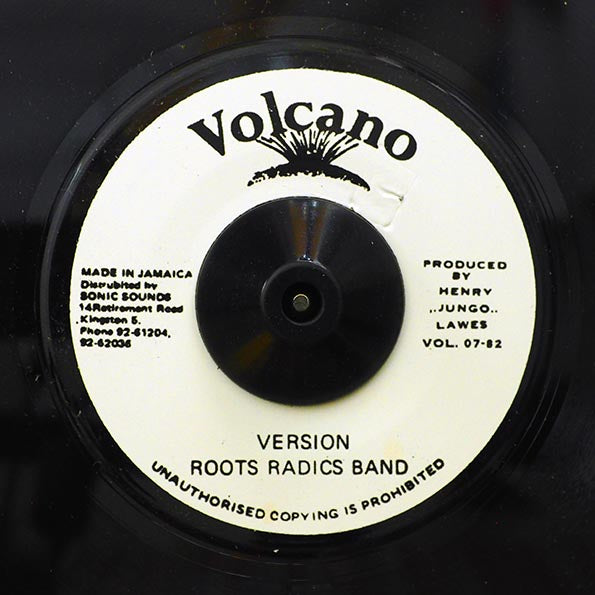 John Holt - Love I Can Feel  /  Roots Radics - Version (7")