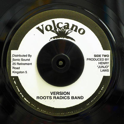 Barrington Levy - Prison Oval Rock  /  Roots Radics - Version (7")