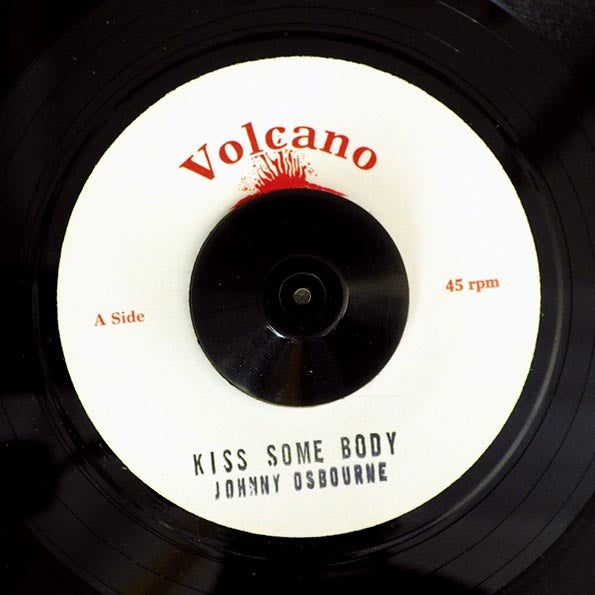 Johnny Osbourne - Kiss Somebody  /  Roots Radics - Version (7")