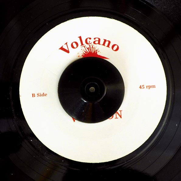 Johnny Osbourne - Kiss Somebody  /  Roots Radics - Version (7")