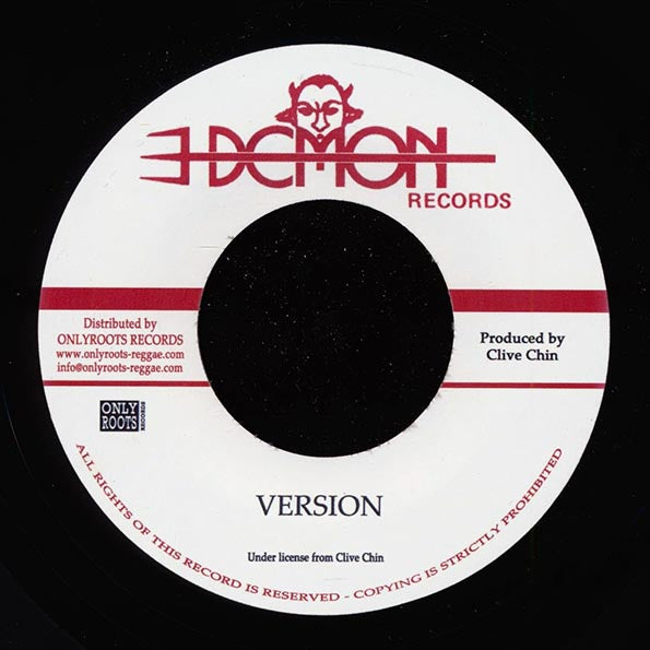 Paul Sinclair - Give A Helping Hand  /  Version (7")