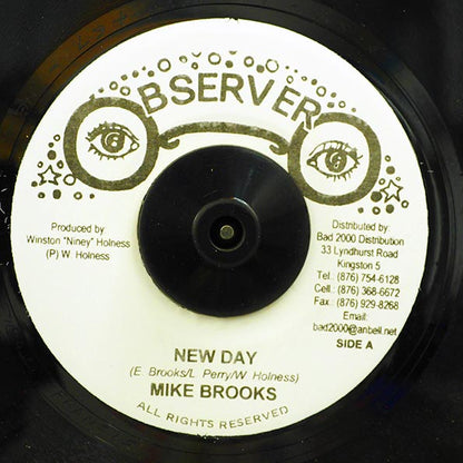 Mike Brooks - New Day  /  Version (7")