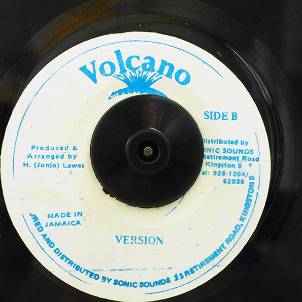 Steve Byfield - Dem A Talk Bout  /  Version (7")