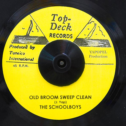 The Schoolboys - Old Broom Sweep Clean  /  Al & The Vibrators - Dream For Tomorrow (7")
