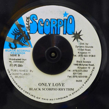 Frankie Paul - Love Me Baby  /  Version (7")