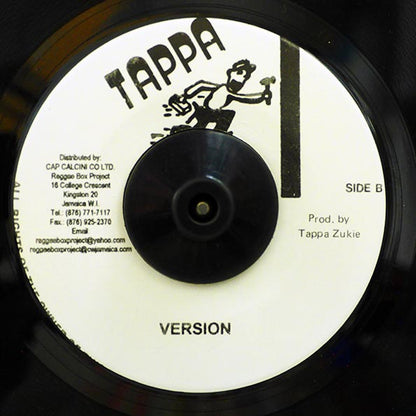Tappa Zukie - Launch An Attack  /  Version (7")