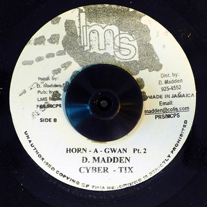 David Madden - Yippee (Horn A Gwan)  /  David Madden - Horn A Gwan Part 2 (7")