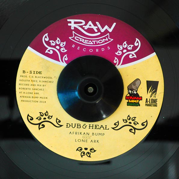 Purple D'Lyte - Chant & Heal  /  Afrikan Bump, Lone Ark Riddim Force - Dub & Heal (7")