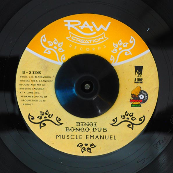 Muscle Emanuel - Bingi Bongo  /  Afrikan Bump, Lone Ark Riddim Force - Bingi Bongo Dub (7")