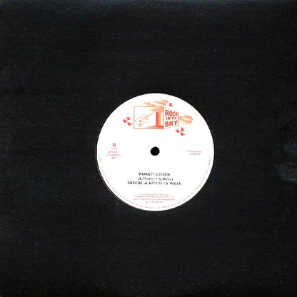 Skycru, Kingsley Wray - Rockers; Version  /  Skycru, Kingsley Wray - Working Hard; Version (10")