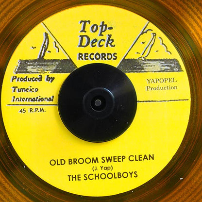 Schoolboys - Old Broom Sweep Clean  /  Al & The Vibrators - Dream For Tomorrow (7")
